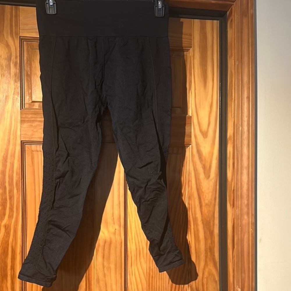 Fabletics Black Leggings Stretchy Tapered Design